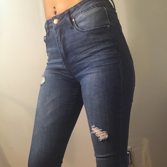 Blue jeans - Picture 1 of 3